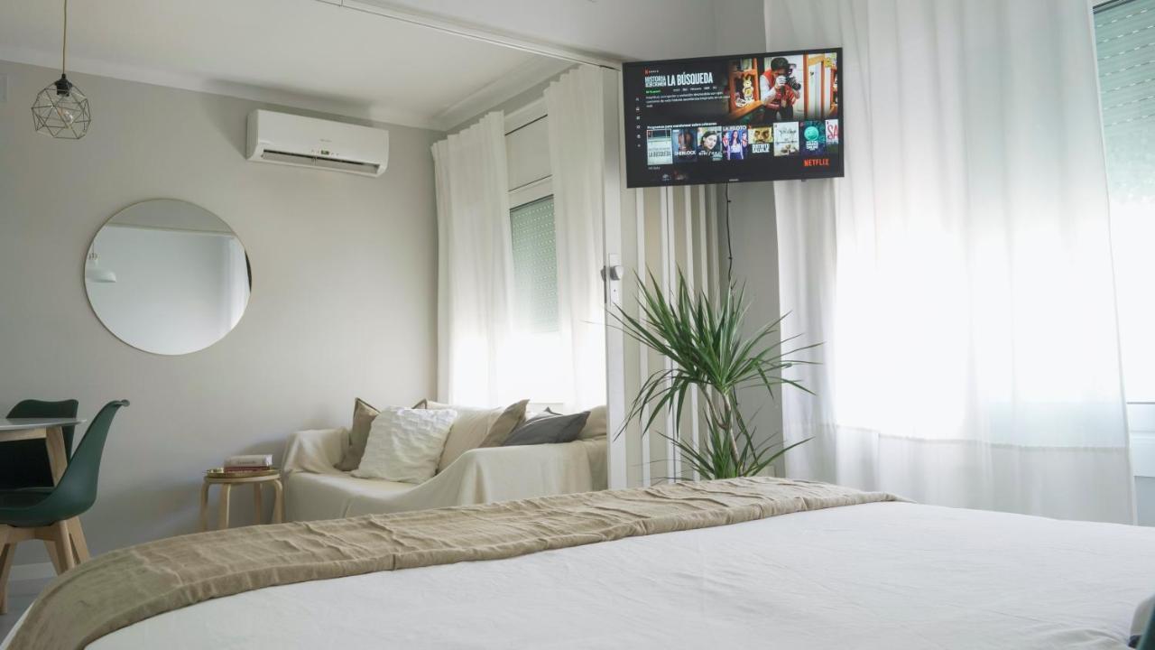 At Home, In The Heart Of Σίτζες Εξωτερικό φωτογραφία